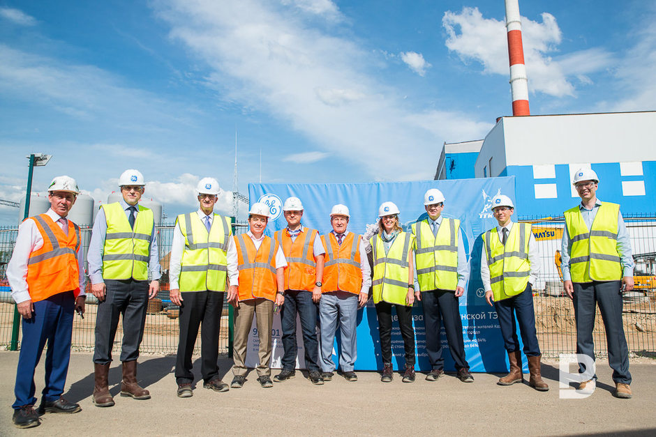 GE’s delegation acquaints with the course of works