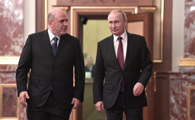 Russia’s new government expected to push spending up