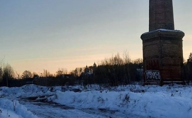 Listed Paulucci plant tower near Kazan cannibilised