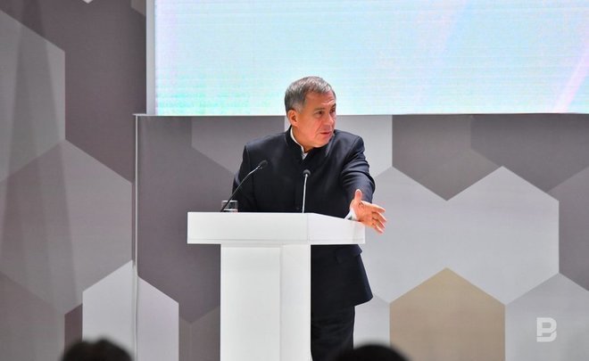 Minnikhanov on situation in Donbas: ‘Together we will cope with the new challenges our country is facing’
