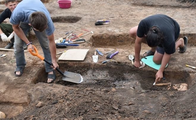 Mystery of Aksubayevo findings: Bulgars, Kipchaks or Mongol warriors?