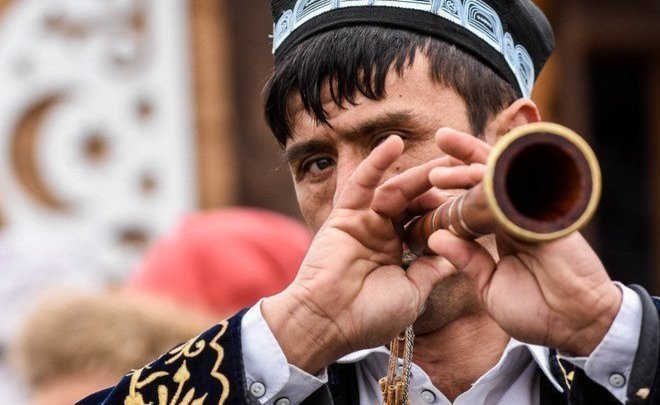 Theatrical Nowruz 2020: performance online and Dostoevsky's letters in messenger