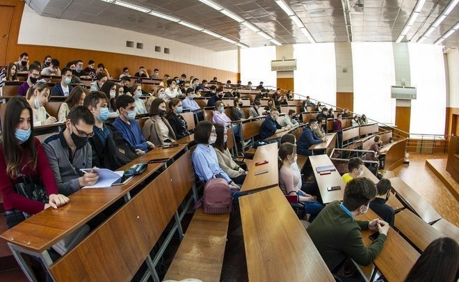 To go down in history: Nizhnekamskneftekhim recruiting staff for future ethylene complex