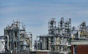 Oil refineries processing Urals likely to lose margins
