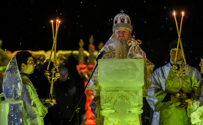 Baptism at Raifa: strong parishioners and Metropolitan’s wishes for peace and conciliation