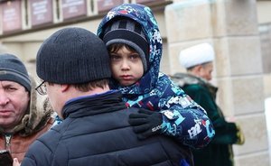 Fathers and Sons: number of orphans in Russia reducing, as well as number of adoptions