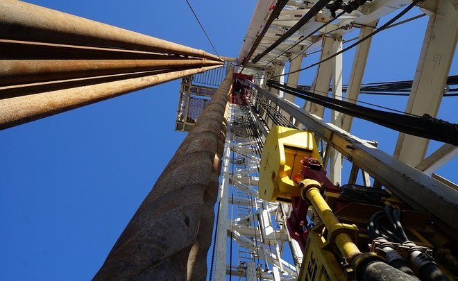 Russia needs new technologies to compensate for oil output decline