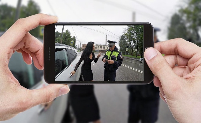 Don't shoot, I'm embarassed: drivers to be banned photo and video recording of traffic cops