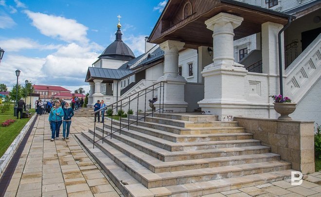 “Big crowds used to go in there!”: why the Assumption Cathedral in Sviyazhsk begins to count visitors