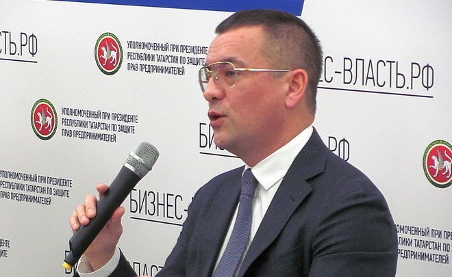 ''Everyone needs public money'': healthcare business asks Ministry of Health for support