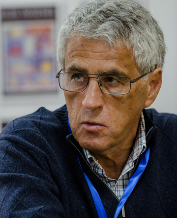 Leonid Gozman: ‘We are a warring country. The country has a behaviour and budget of a warring country’