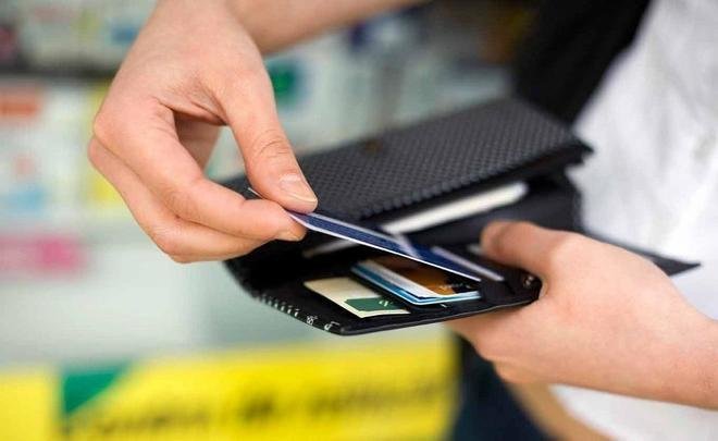 ''The concept of payroll card programme is disappearing'': private banks offer state players to share customer data