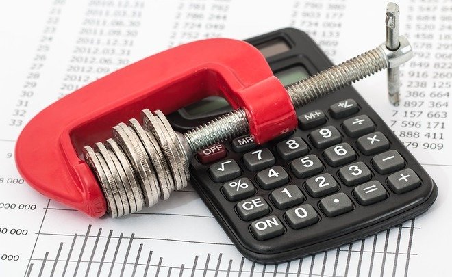 Oil tax overhaul to cut Russian oil companies' revenues