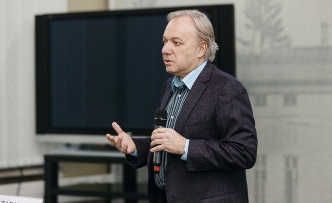 Mikhail Taratuta: ''Trumpism with all its faults and ugliness is desired in the US''