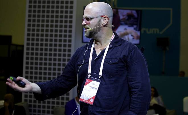 Aric Dromi, Volvo Cars’ Futurologist: 'That's what I would like to see in schools — two hours a week failure'