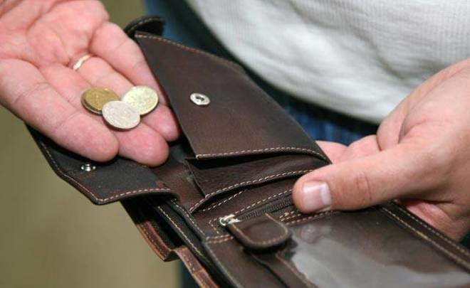 ''The government's plans will remain unfulfilled'': real incomes of Russians falling for the fifth year in a row