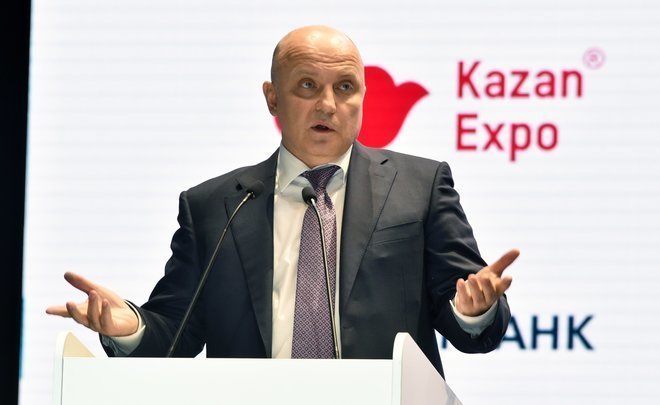 Gazprom Deputy Chairman Aksyutin: 'Solar panel produced in China is comparable to the emissions from coal combustion'