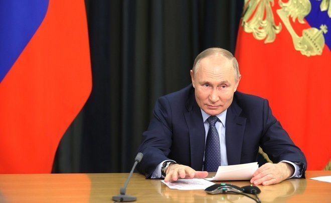 Putin and Biden hold 'tough talks' via video link