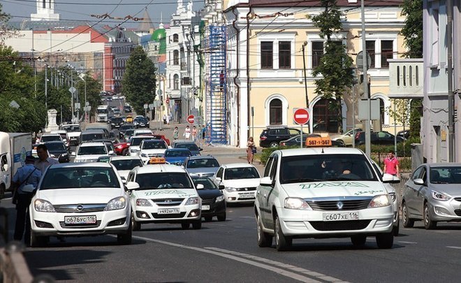 Taxi drivers of Tatarstan urged to become self-employed, but they do not see benefit in this
