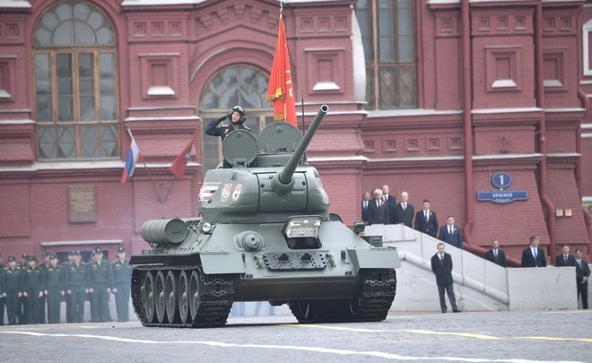 No 9 May Victory Parade first since 1995