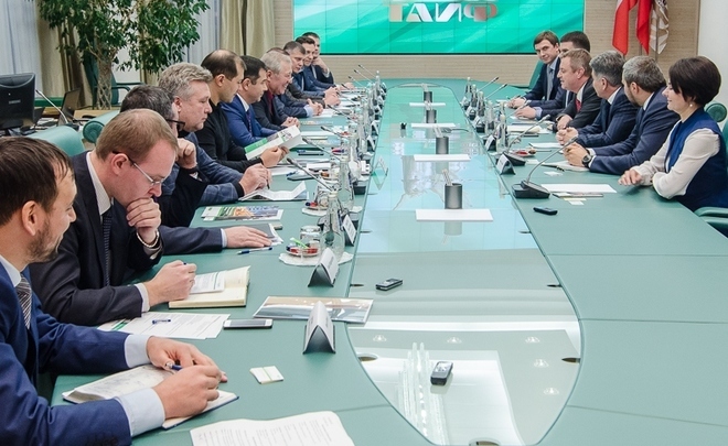 Schneider Electric offers TAIF GC to open a joint production in Tatarstan