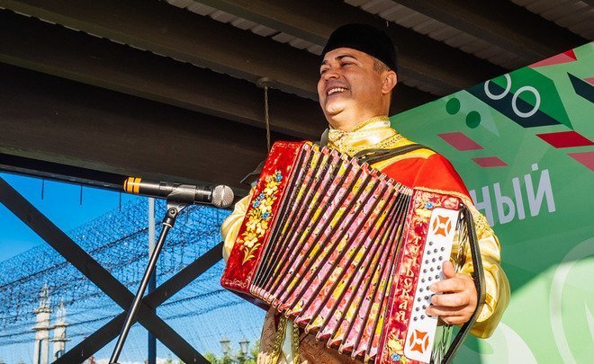Cherry on football cake: cultural surprises for World Cup fans in Kazan