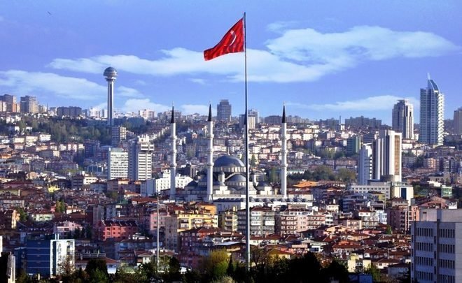 Ankara finds itself at crossroads between Moscow and Washington