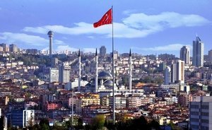 Ankara finds itself at crossroads between Moscow and Washington