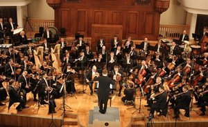Tatarstan Symphony Orchestra 'achieves balance'