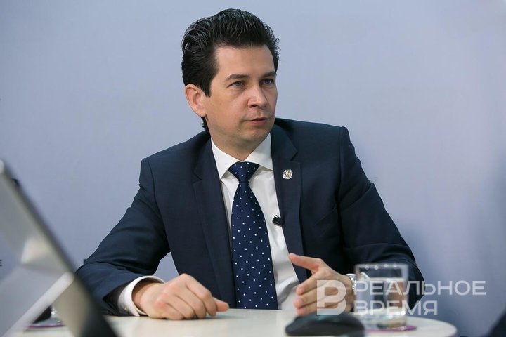 ‘We have a tradition of double-entry bookkeeping’: small businesses asked to return to legal field