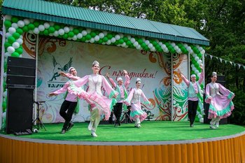 Racing car, coin minting, games and dancing: TAIF-NK site becomes a place of attraction at Sabantuy