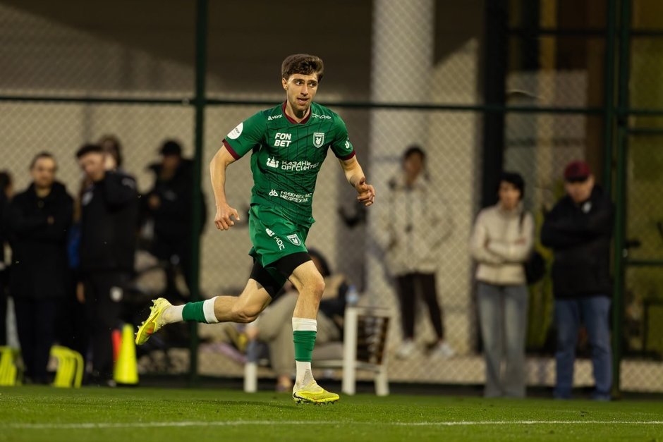 “Barcelona-style” isn't there yet, but “Rubin” under Artiga hasn't lost